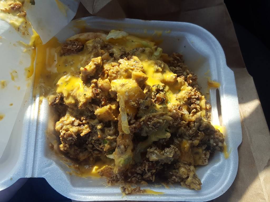 Cutie Pies Kitchen | restaurant | 758 W 78th St, Chicago, IL 60620, USA | 7738979303 OR +1 773-897-9303