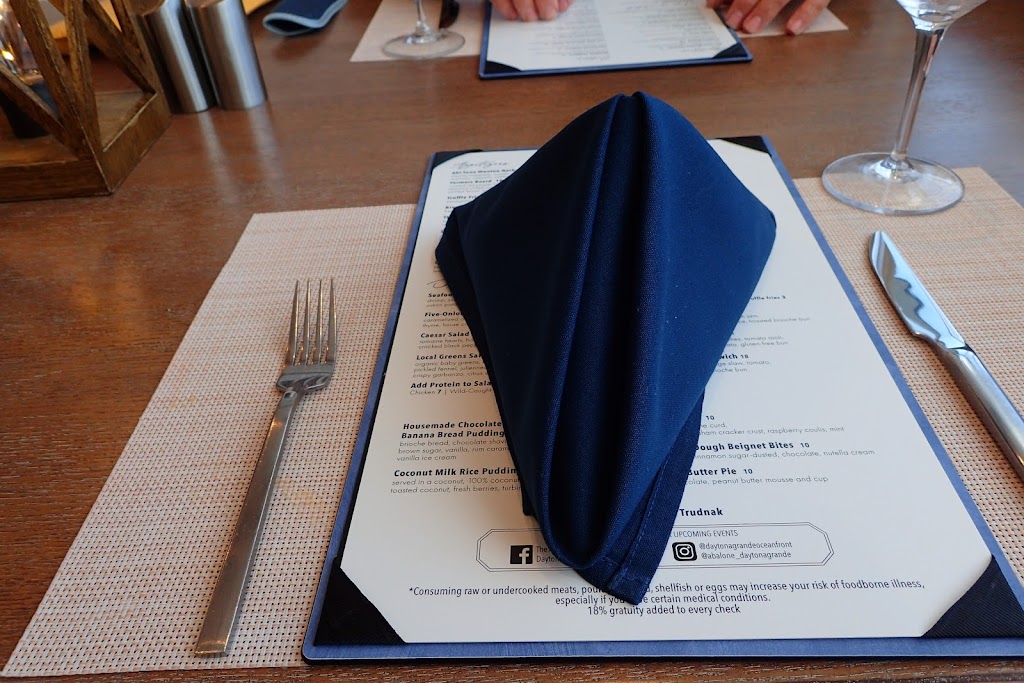 The Abalone | restaurant | 422 N Atlantic Ave, Daytona Beach, FL 32118, USA | 3862717979 OR +1 386-271-7979