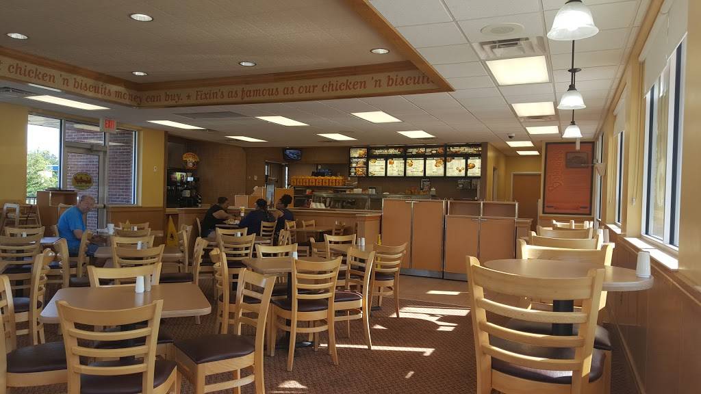 Bojangles Famous Chicken n Biscuits | restaurant | 5650 Green St, Braselton, GA 30517, USA | 7066548438 OR +1 706-654-8438