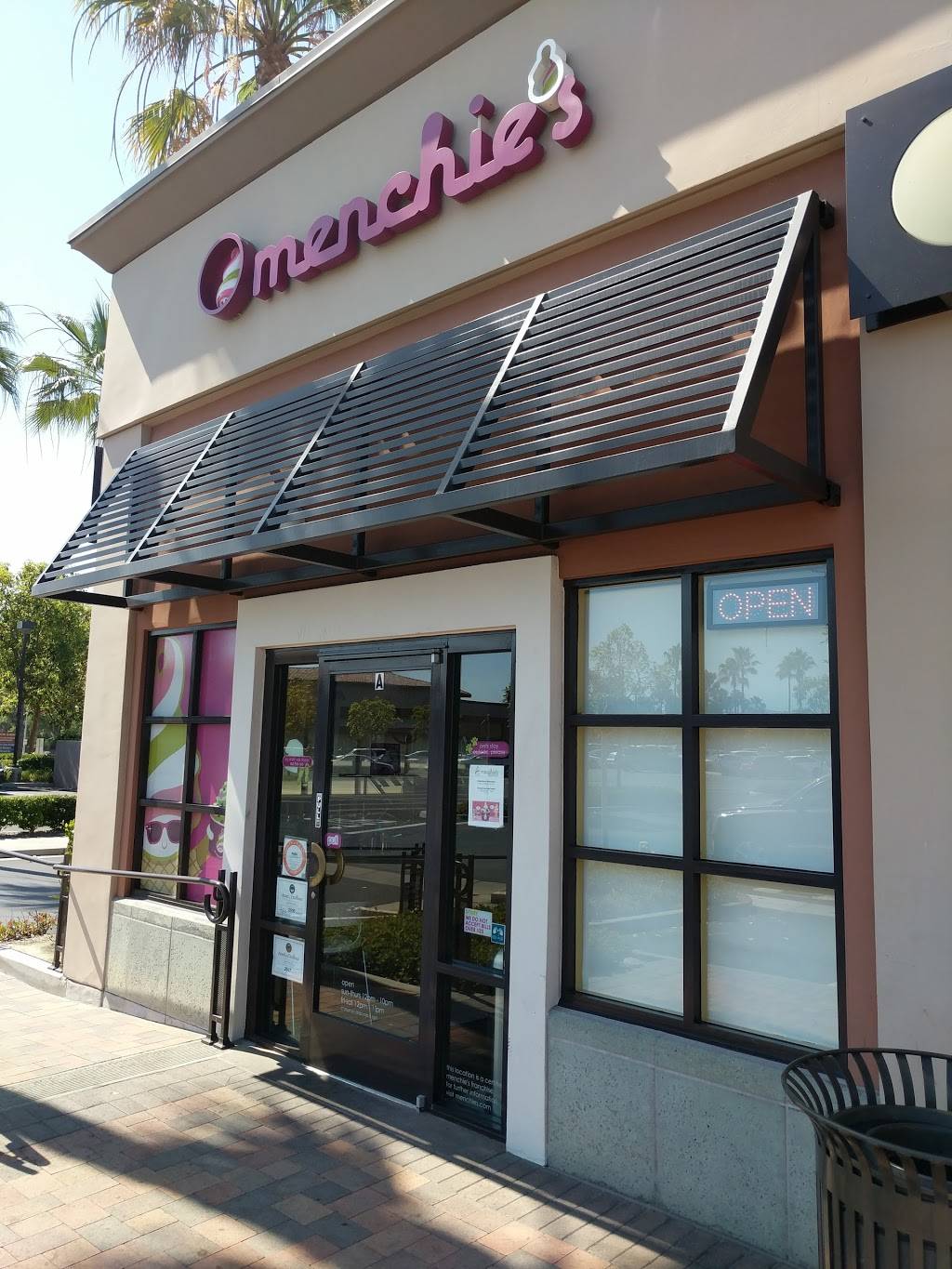 Menchies Frozen Yogurt | bakery | 30211 Golden Lantern Ste A, Laguna Niguel, CA 92677, USA | 9494417505 OR +1 949-441-7505