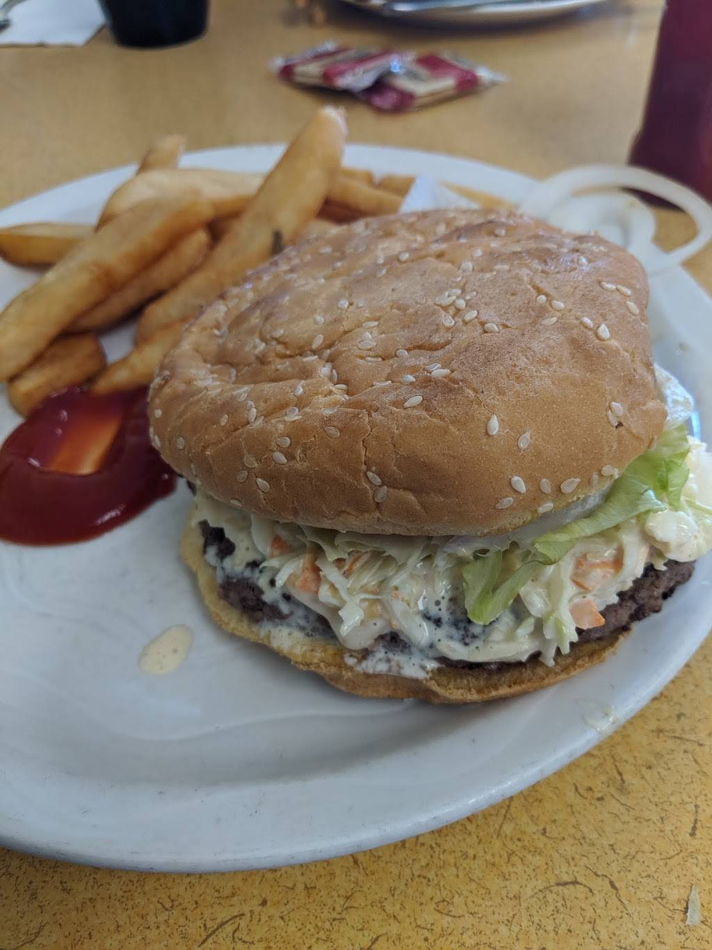 Kims Family Restaurant | restaurant | 2101 Starkey Rd Units L4/L5, Largo, FL 33778, USA | 7273306048 OR +1 727-330-6048