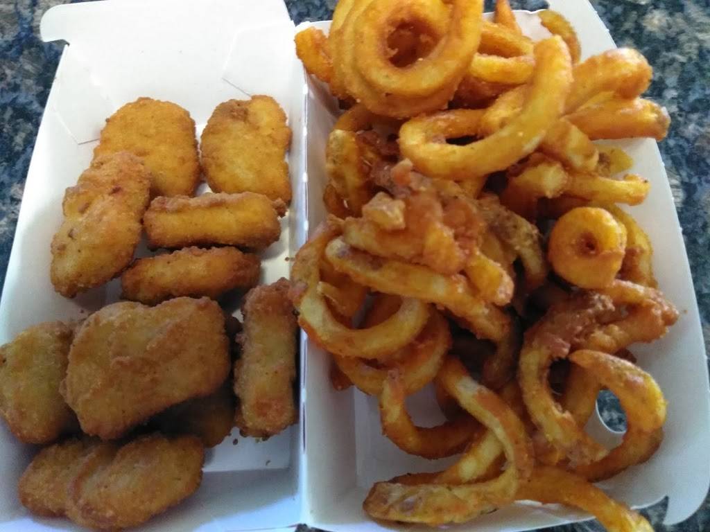 Jack in the Box | restaurant | 8008 N Cedar Ave, Fresno, CA 93720, USA | 5593241822 OR +1 559-324-1822