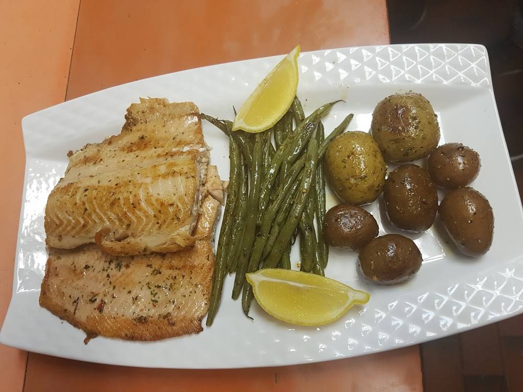 The Charcoal Pit (under new management) | restaurant | 335 Talbot St N, Essex, ON N8M 2W3, Canada | 5197767901 OR +1 519-776-7901