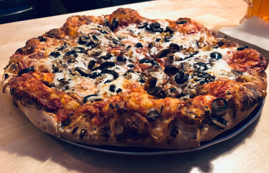 Slam Dunk Pizza | meal delivery | 720 N State St, Ukiah, CA 95482, USA | 7074631000 OR +1 707-463-1000