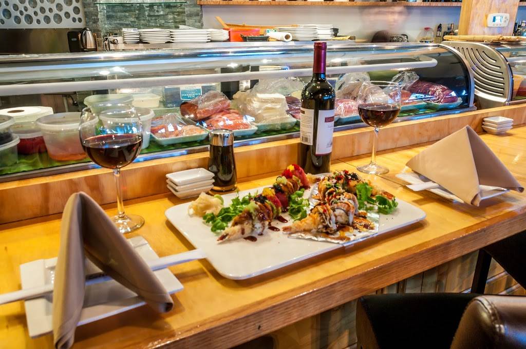 Sake Sushi & Grill | restaurant | 697 E Golf Rd, Schaumburg, IL 60173, USA | 8478855033 OR +1 847-885-5033