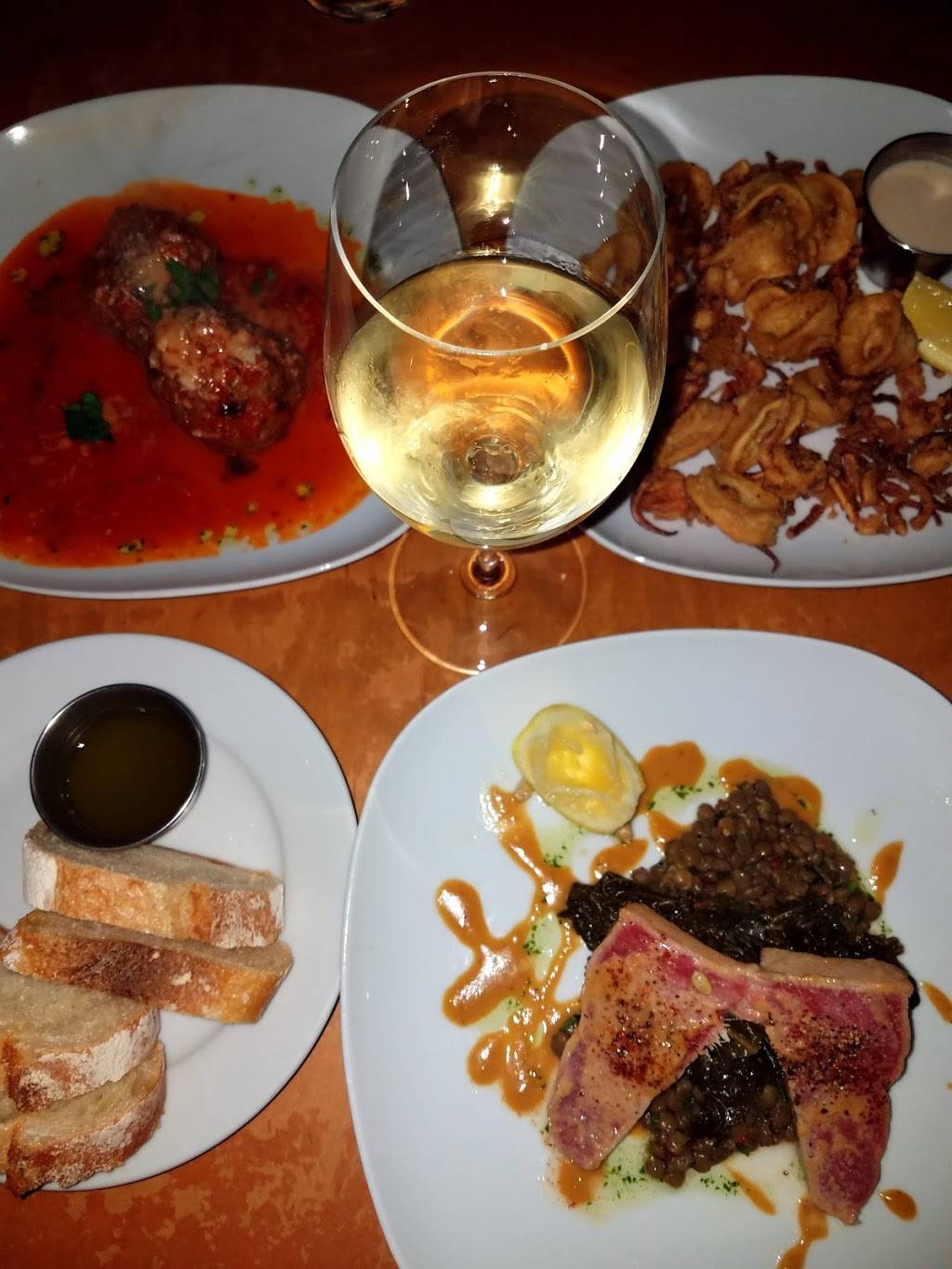 List Restaurant | restaurant | 2226 1st Ave, Seattle, WA 98121, USA | 2064411000 OR +1 206-441-1000