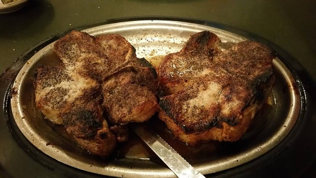 Par 3 Restaurant & Lounge | restaurant | 1530 E Judge Perez Dr, Chalmette, LA 70043, USA | 5042799114 OR +1 504-279-9114