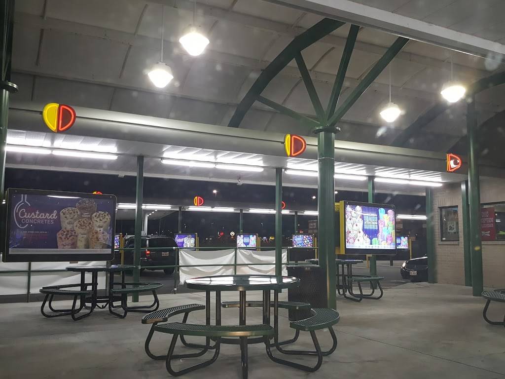 Sonic Drive-In | restaurant | 3701 Sycamore School Rd, Fort Worth, TX 76133, USA | 8173464600 OR +1 817-346-4600