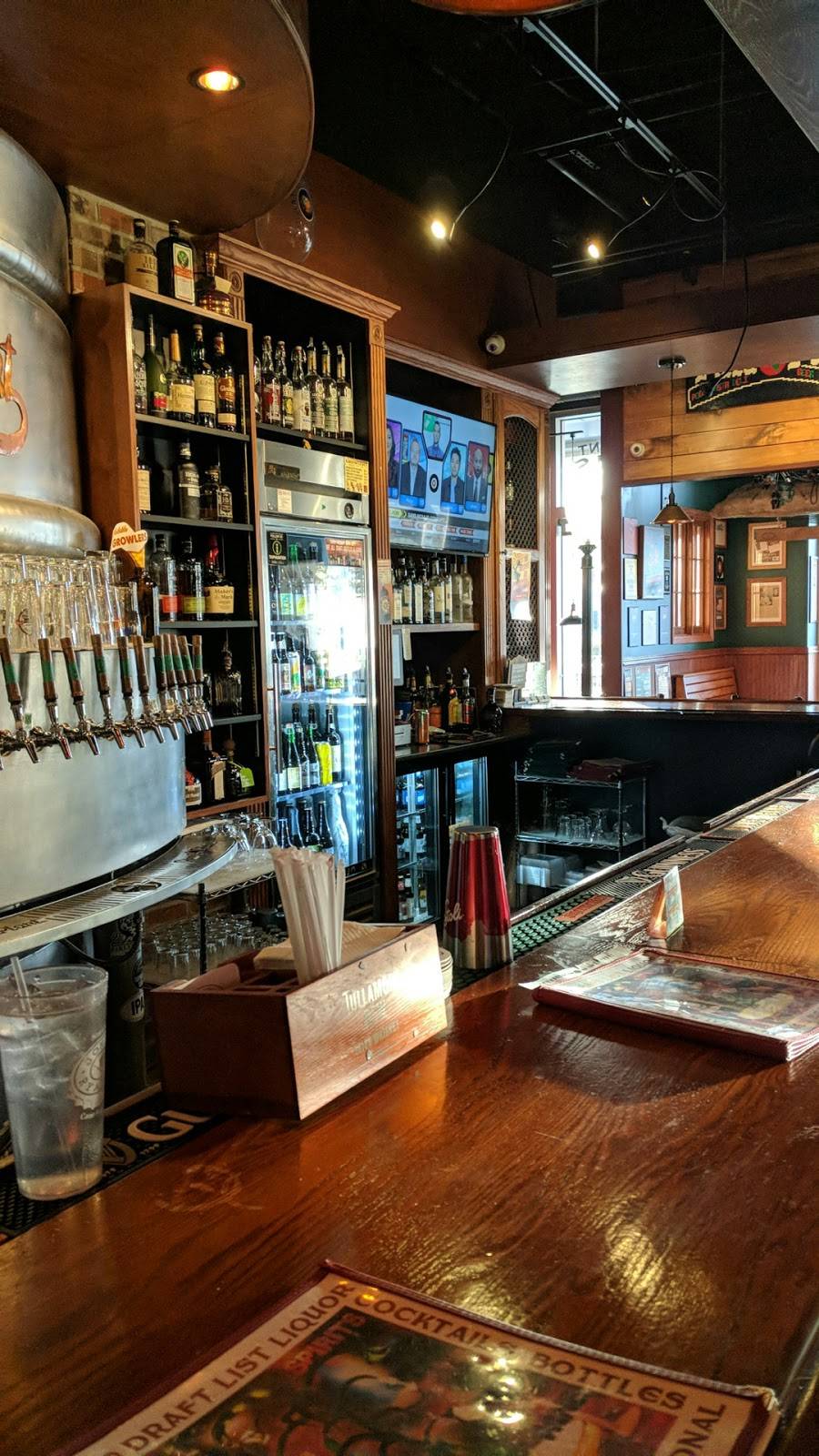 Pizza Plant Italian Pub - Canalside | meal takeaway | 125 Main St #110, Buffalo, NY 14203, USA | 7166265566 OR +1 716-626-5566