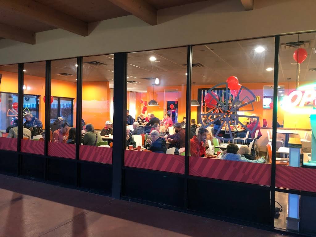 Cicis | restaurant | 2448 S Volusia Ave, Orange City, FL 32763, USA | 3869600073 OR +1 386-960-0073