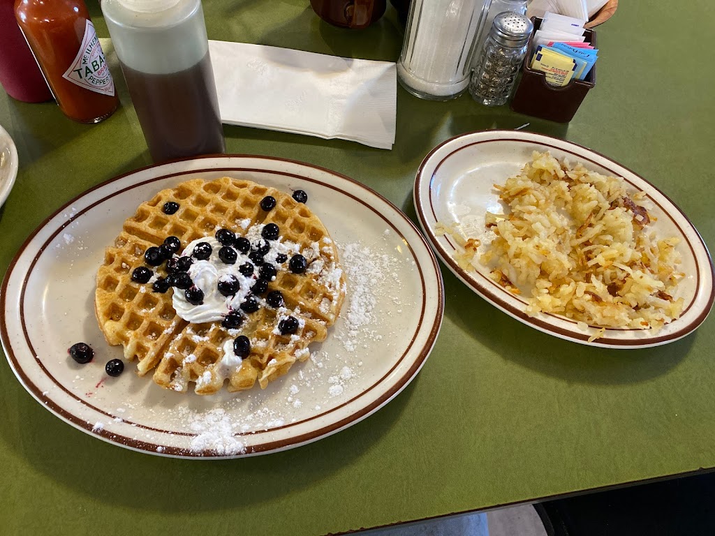 Bob & Earls Cafe | restaurant | 1118 Robinson Ave, Trinidad, CO 81082, USA | 7198460144 OR +1 719-846-0144