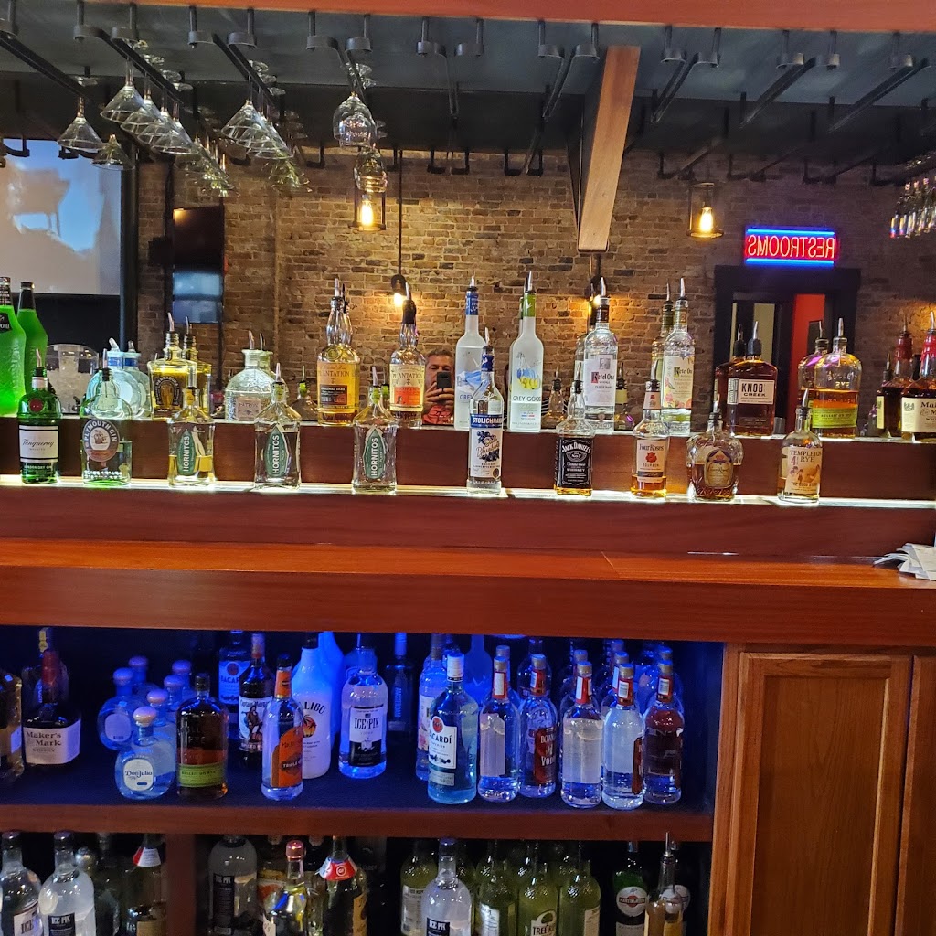 The Bar and Bites 8 Exchange | restaurant | 8 Exchange St, Portland, ME 04101, USA | 2078993333 OR +1 207-899-3333