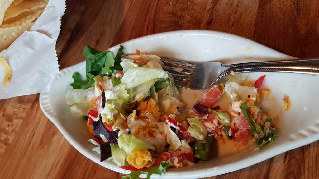 Carlos OKellys | meal takeaway | 1355 Associates Dr, Dubuque, IA 52002, USA | 5635830088 OR +1 563-583-0088