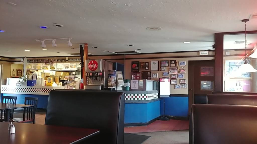 Famous Gyro George | restaurant | 5690 Broadview Rd, Cleveland, OH 44134, USA | 2167390800 OR +1 216-739-0800