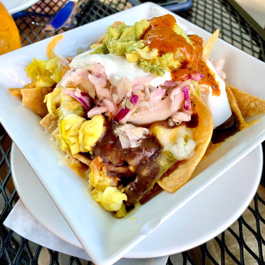 Limones Restaurant | restaurant | 15 Eagle St, Asheville, NC 28801, USA | 8282522327 OR +1 828-252-2327