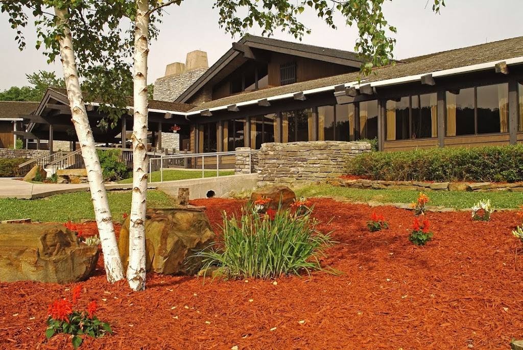 Shawnee Lodge & Conference Center | restaurant | 4404 OH-125, West Portsmouth, OH 45663, USA | 7408586621 OR +1 740-858-6621