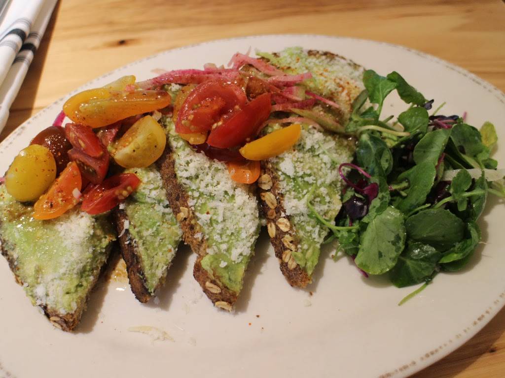 Overeasy | restaurant | 1914 Commerce St, Dallas, TX 75201, USA | 4693208998 OR +1 469-320-8998