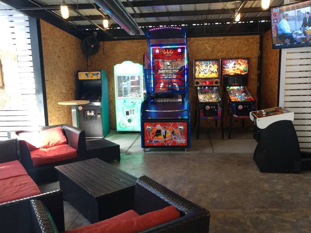 Kickin Chicken | restaurant | 9800 Dorchester Rd, Summerville, SC 29485, USA | 8432253535 OR +1 843-225-3535