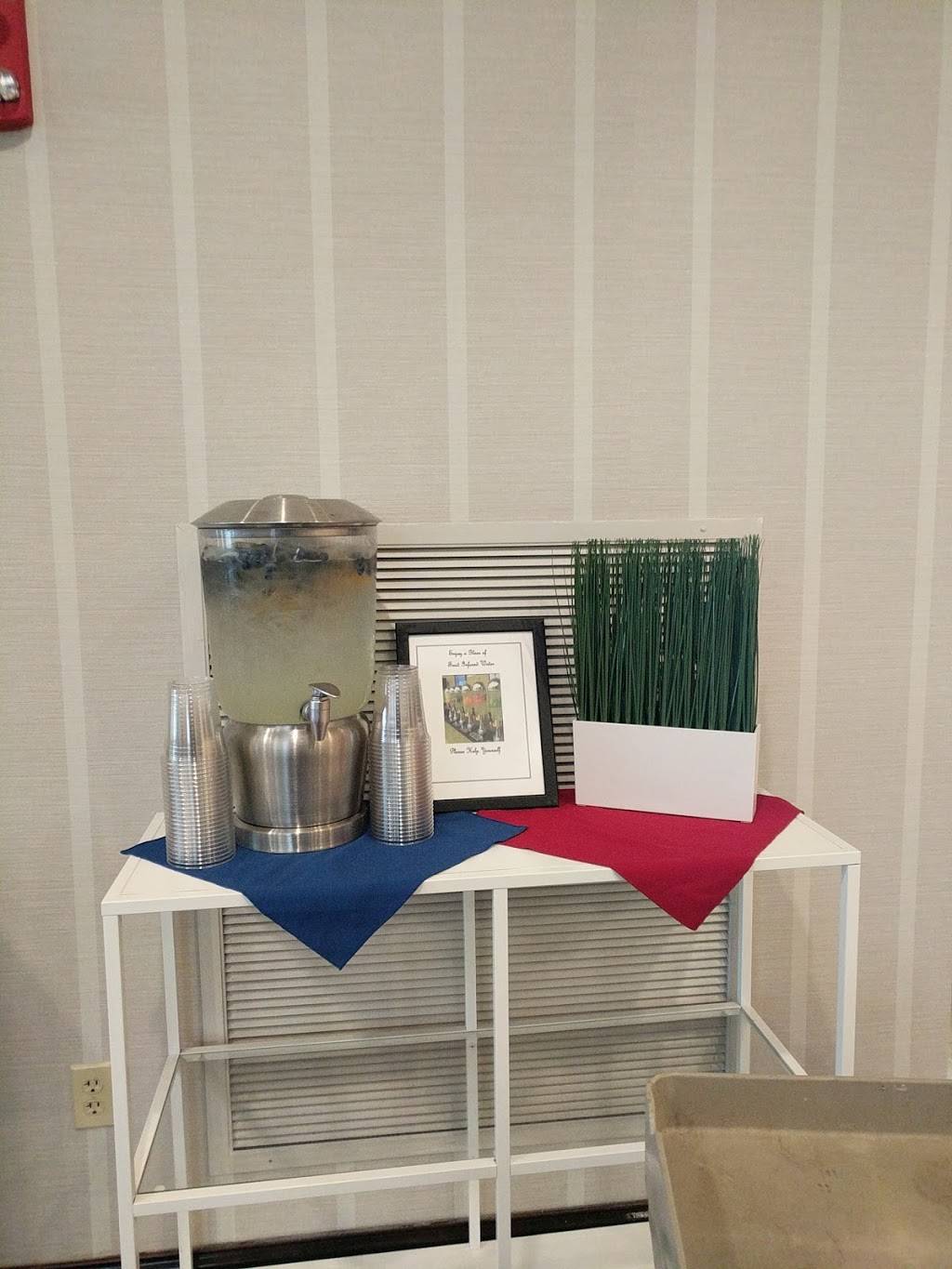 Il Cigno | restaurant | 11 Beaver St, Milford, MA 01757, USA | 5084787010 OR +1 508-478-7010