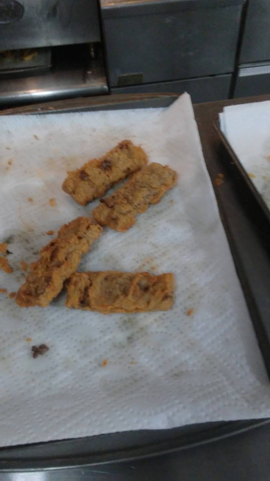 Monceauxs Take Out on Main | restaurant | 3945 Main Ave, Groves, TX 77619, USA | 4093327774 OR +1 409-332-7774