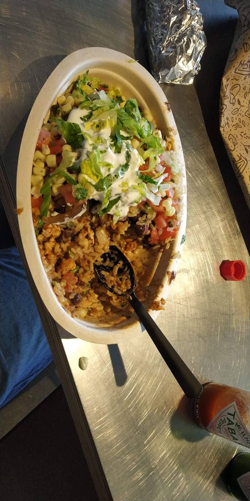 Chipotle Mexican Grill | restaurant | 4611 Forbes Ave, Pittsburgh, PA 15213, USA | 4129043716 OR +1 412-904-3716
