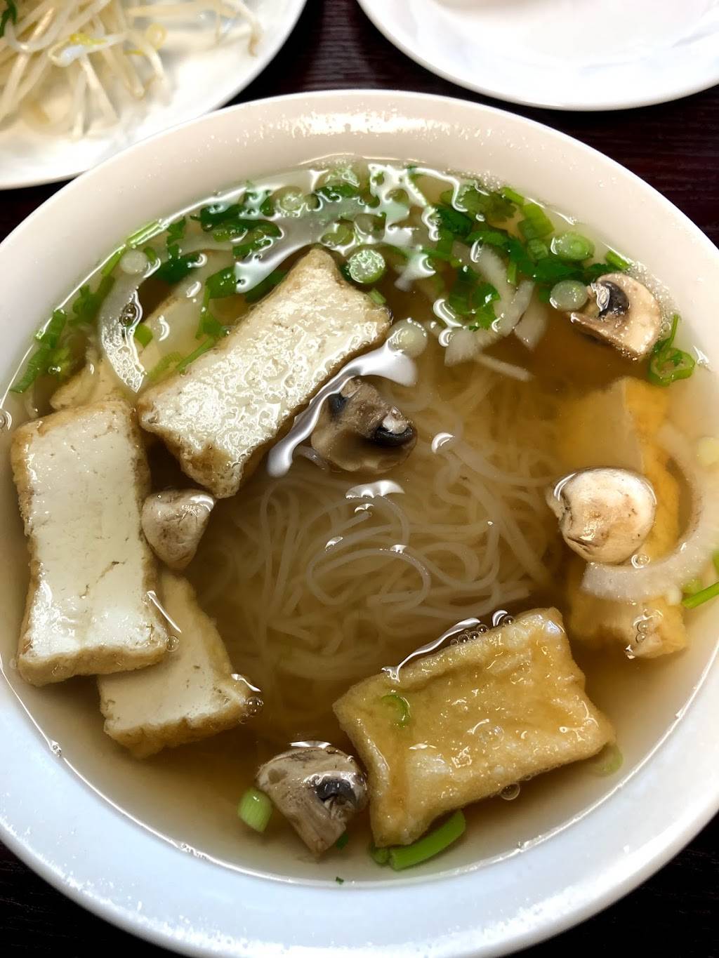 Pho than brothers | restaurant | 4822 California Ave SW, Seattle, WA 98116, USA | 2069376264 OR +1 206-937-6264