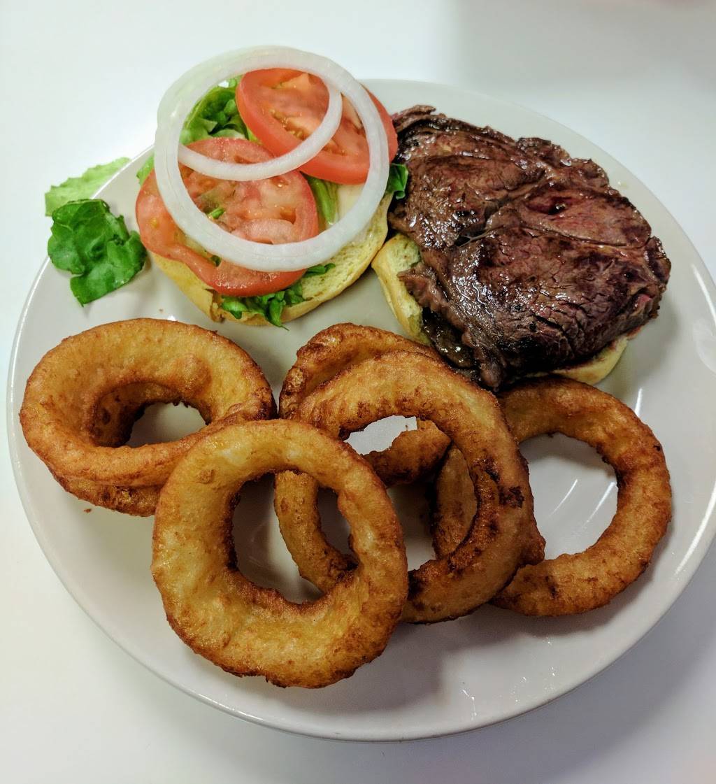 Wagon Wheel | restaurant | 390 Carl Eller Rd, Mars Hill, NC 28754, USA | 8286894755 OR +1 828-689-4755