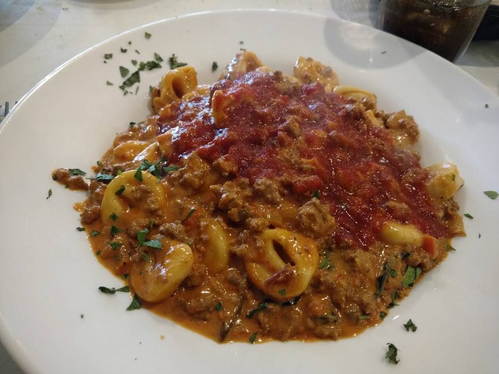 Mama Lenas Restaurant & Pizza | restaurant | 28 W Pond Rd, Perth Amboy, NJ 08861, USA | 7324423636 OR +1 732-442-3636