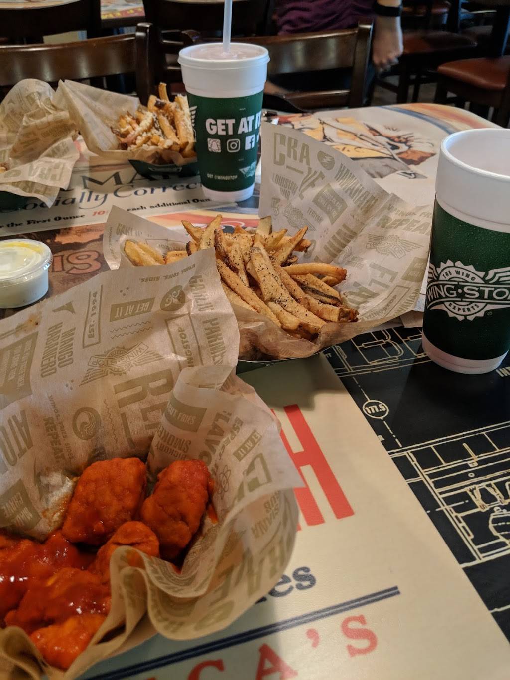 Wingstop | restaurant | 3553 1st St, Bradenton, FL 34208, USA | 9417489464 OR +1 941-748-9464