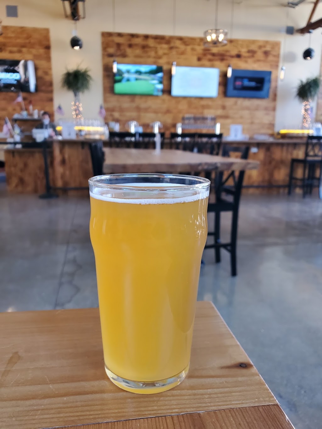 Burning Bush Brewery | restaurant | 4014 N Rockwell St, Chicago, IL 60618, USA | 7736810215 OR +1 773-681-0215