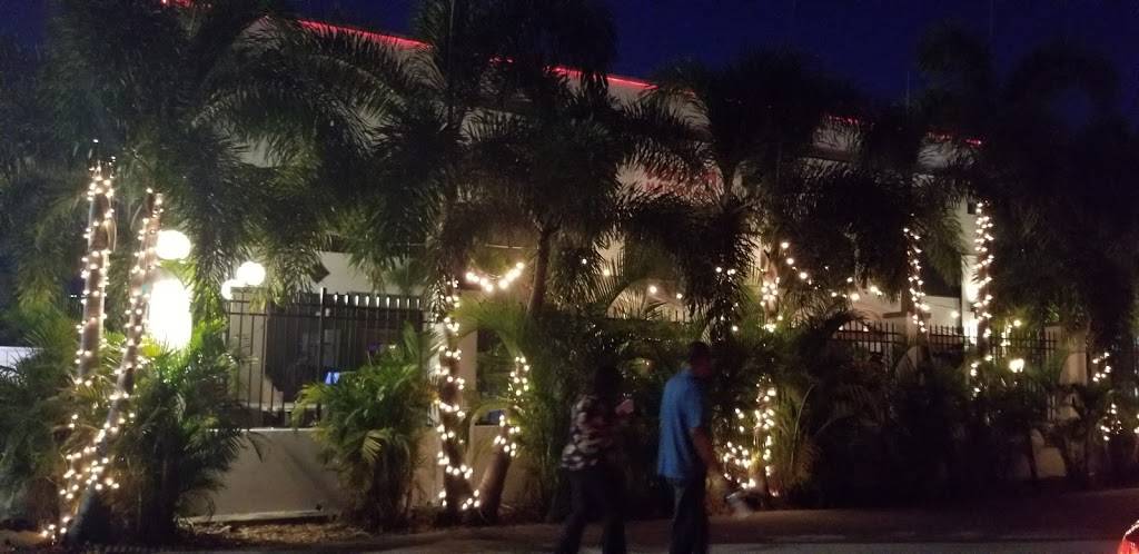 Touch Martini Bar | night club | 2016 Town Center Blvd, Brandon, FL 33511, USA | 8138432003 OR +1 813-843-2003