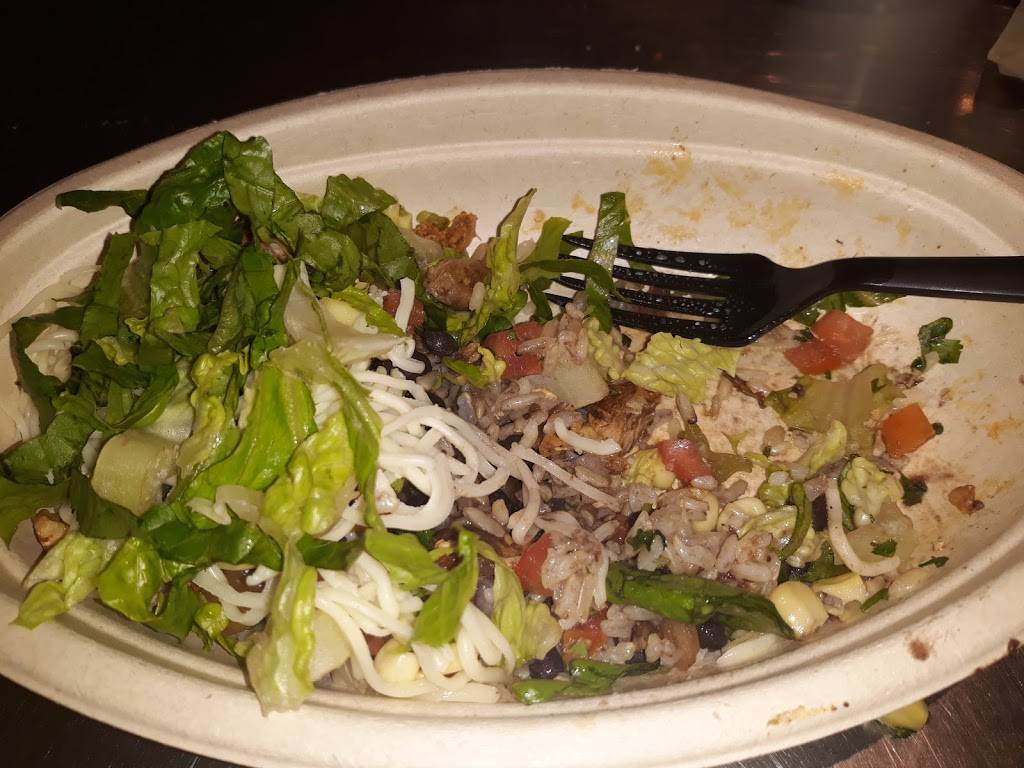 Chipotle Mexican Grill | restaurant | 4300 Wilson Blvd Ste 100, Arlington, VA 22203, USA | 7032439488 OR +1 703-243-9488