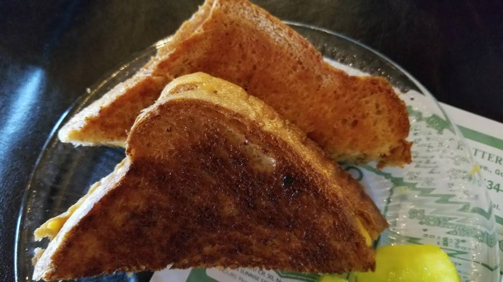 Aunt Karens Cafe | restaurant | 129 Orpha Dr # B, Middlebury, IN 46540, USA | 5748251122 OR +1 574-825-1122