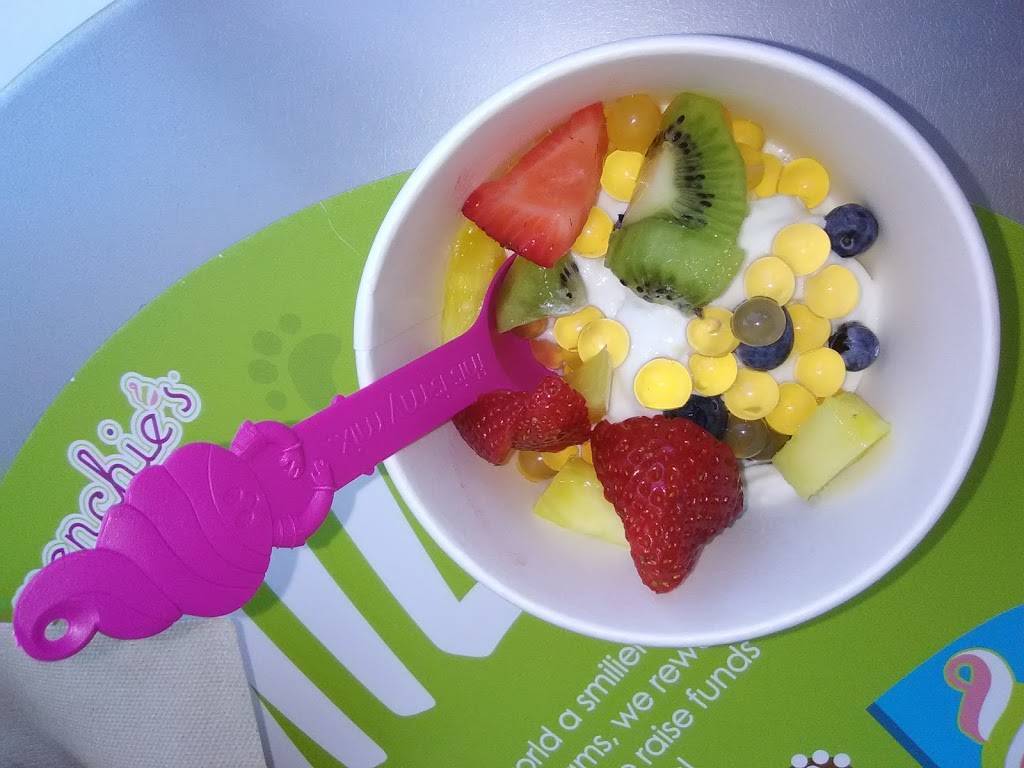 Menchies Frozen Yogurt | bakery | 11225 Montgomery Blvd NE Ste A, Albuquerque, NM 87111, USA | 5052930615 OR +1 505-293-0615