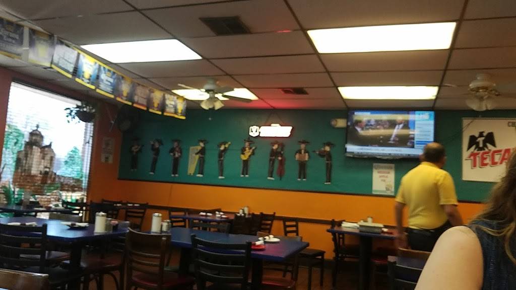 Chelinos Mexican Restaurant | restaurant | 1612 S Blvd, Edmond, OK 73013, USA | 4053403620 OR +1 405-340-3620