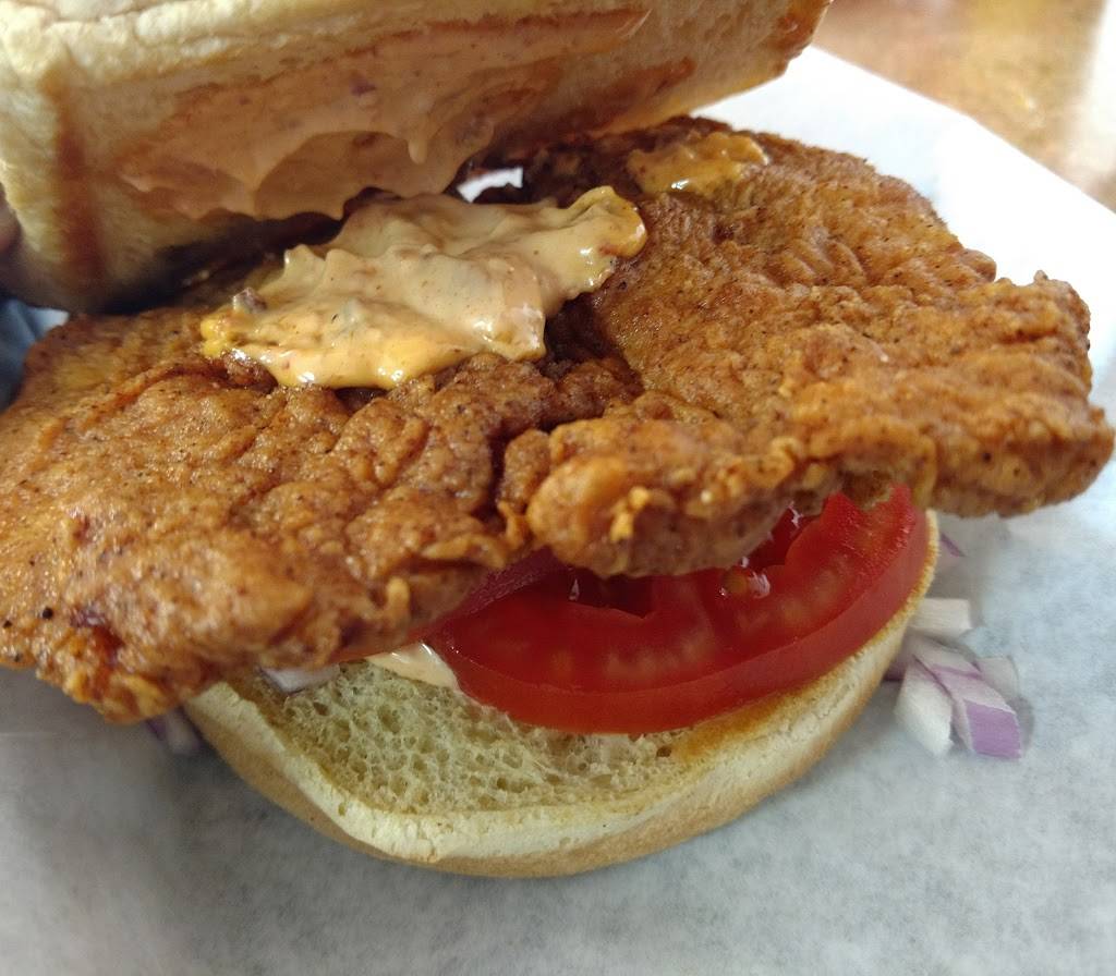 Silvas | restaurant | 630 S Lake Dallas Dr, Lake Dallas, TX 75065, USA | 9404982960 OR +1 940-498-2960