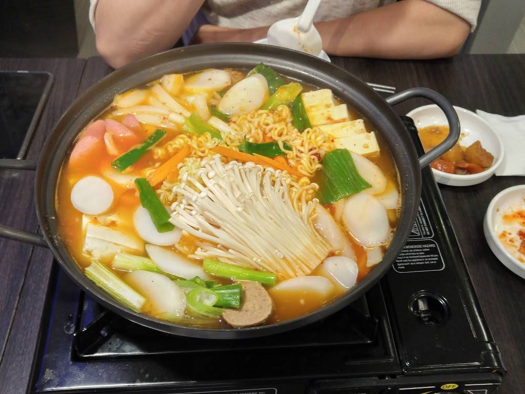 Moms Kitchen | restaurant | 28 South Unionville Ave #1059, Unionville, ON L3R 1J5, Canada | 9056049238 OR +1 905-604-9238