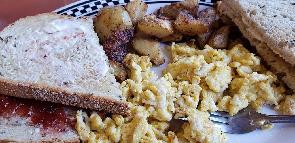 Miss Bellows Falls | restaurant | 90 Rockingham St, Bellows Falls, VT 05101, USA | 8024633700 OR +1 802-463-3700