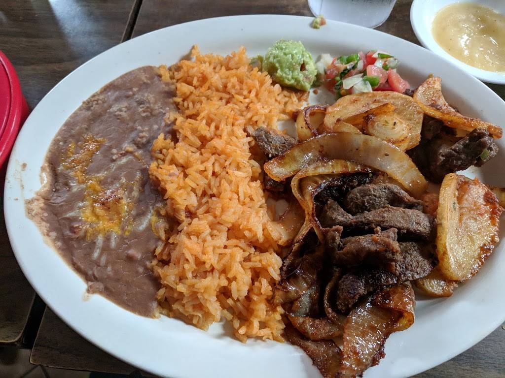 El Charro Restaurant | restaurant | 617 N Carnegie St, Carnegie, OK 73015, USA | 5806542424 OR +1 580-654-2424