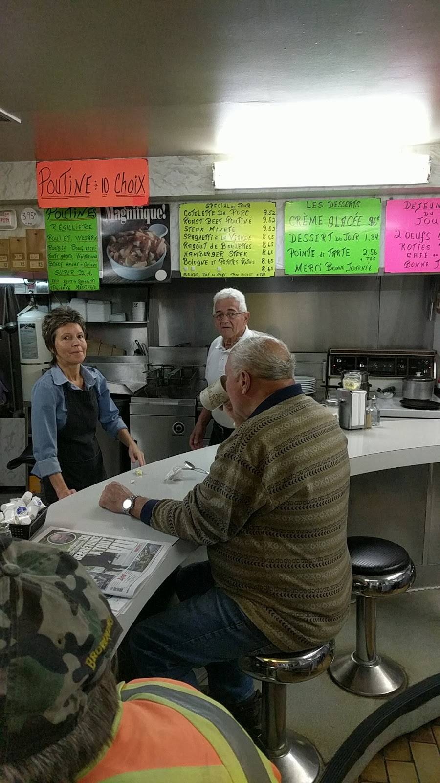 Casse-Croute BH | restaurant | 1143 Rue Galt O, Sherbrooke, QC J1H 2A3, Canada | 8193469060 OR +1 819-346-9060