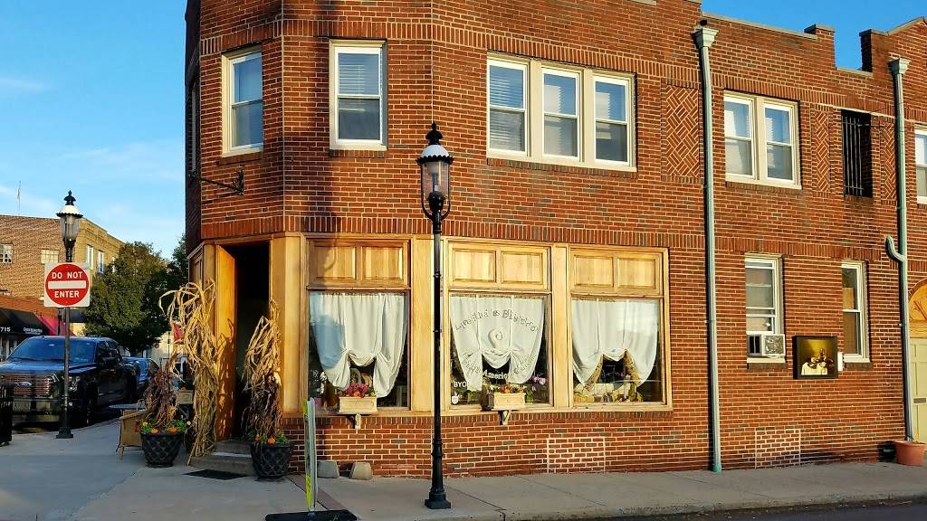 Newbolds Food & Libations | restaurant | 211 Old York Rd, Jenkintown, PA 19046, USA | 2676365577 OR +1 267-636-5577