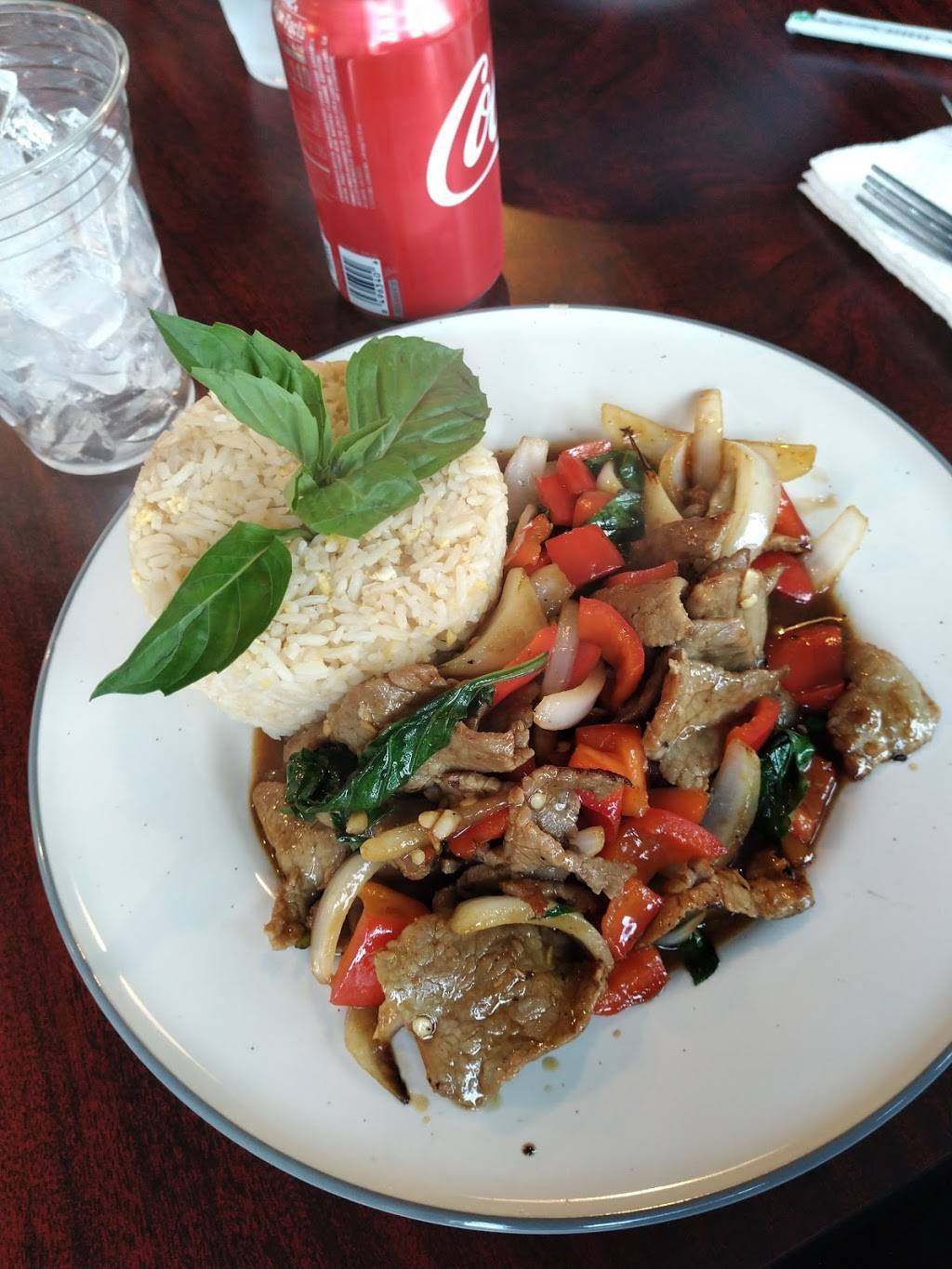 Chow Thai | restaurant | 426 1/2 B Shrewsbury St, Charleston, WV 25301, USA | 6812653800 OR +1 681-265-3800