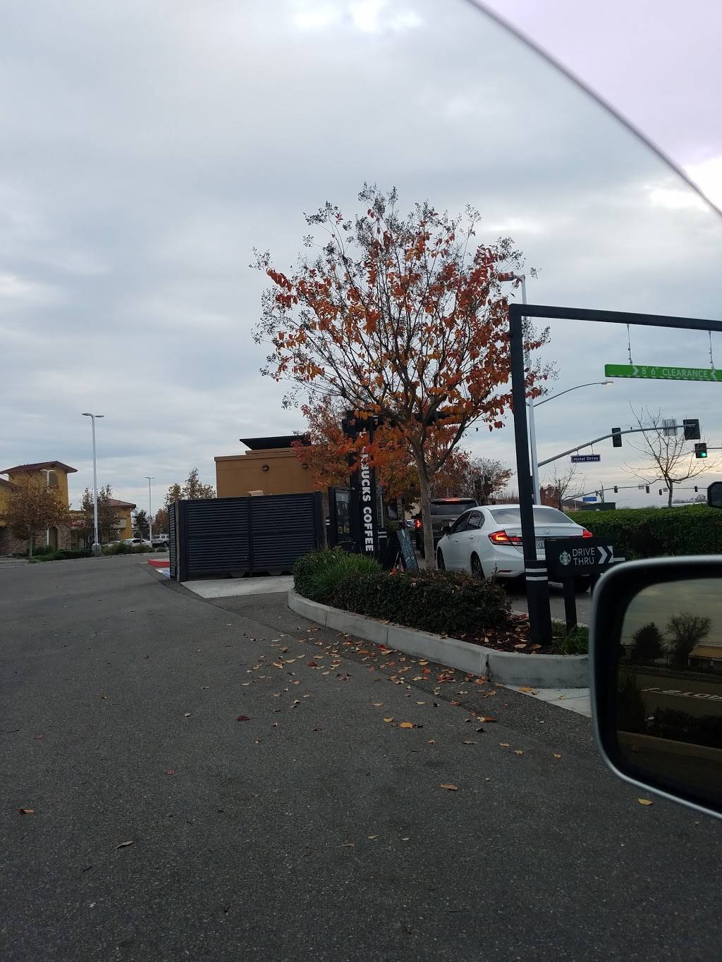 Starbucks | cafe | 3220 Countryside Dr, Turlock, CA 95380, USA | 2096342794 OR +1 209-634-2794