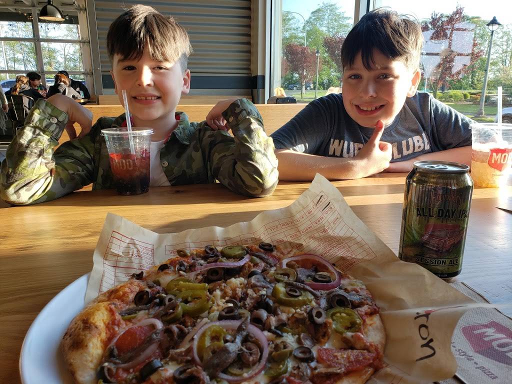 MOD Pizza | restaurant | 26902 92nd Ave NW A, Stanwood, WA 98292, USA | 3602059680 OR +1 360-205-9680