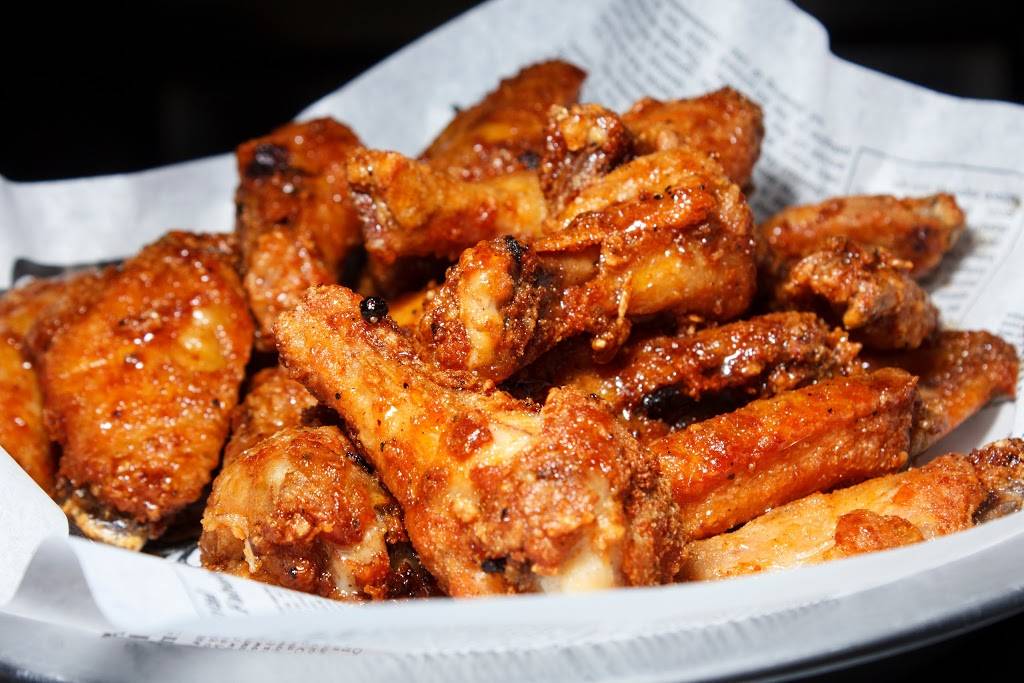 Bistro Manchester | restaurant | 474 Route 105, Chelsea, QC J9B 1L2, Canada | 8198277727 OR +1 819-827-7727