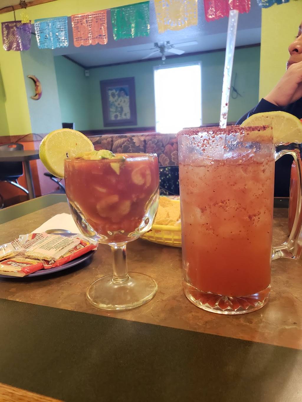 La Familia | restaurant | 8540 Research Blvd, Austin, TX 78758, USA | 5124586500 OR +1 512-458-6500