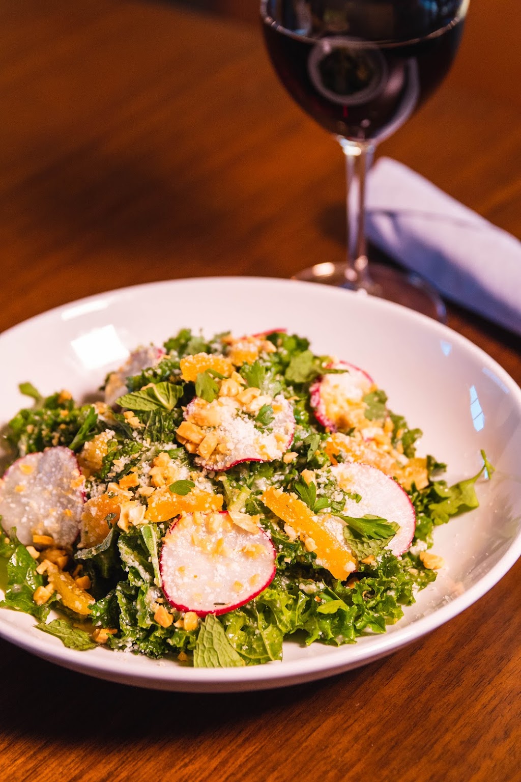 Courtside Kitchen | restaurant | 1615 Rogers Rd, Fort Worth, TX 76107, USA | 6822555751 OR +1 682-255-5751