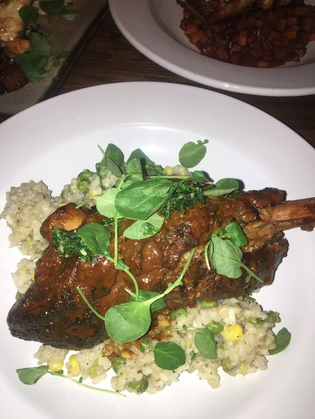 The Side By Side | restaurant | 2410 University Blvd, Tuscaloosa, AL 35401, USA | 2055615500 OR +1 205-561-5500