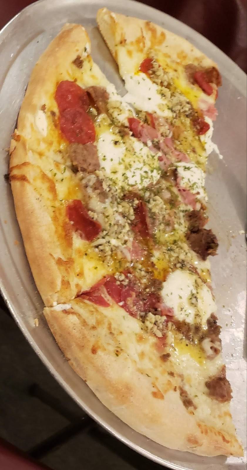 Loritos Italian Kitchen | restaurant | 6920, 1801 E Silver Springs Blvd, Ocala, FL 34470, USA | 3526291383 OR +1 352-629-1383