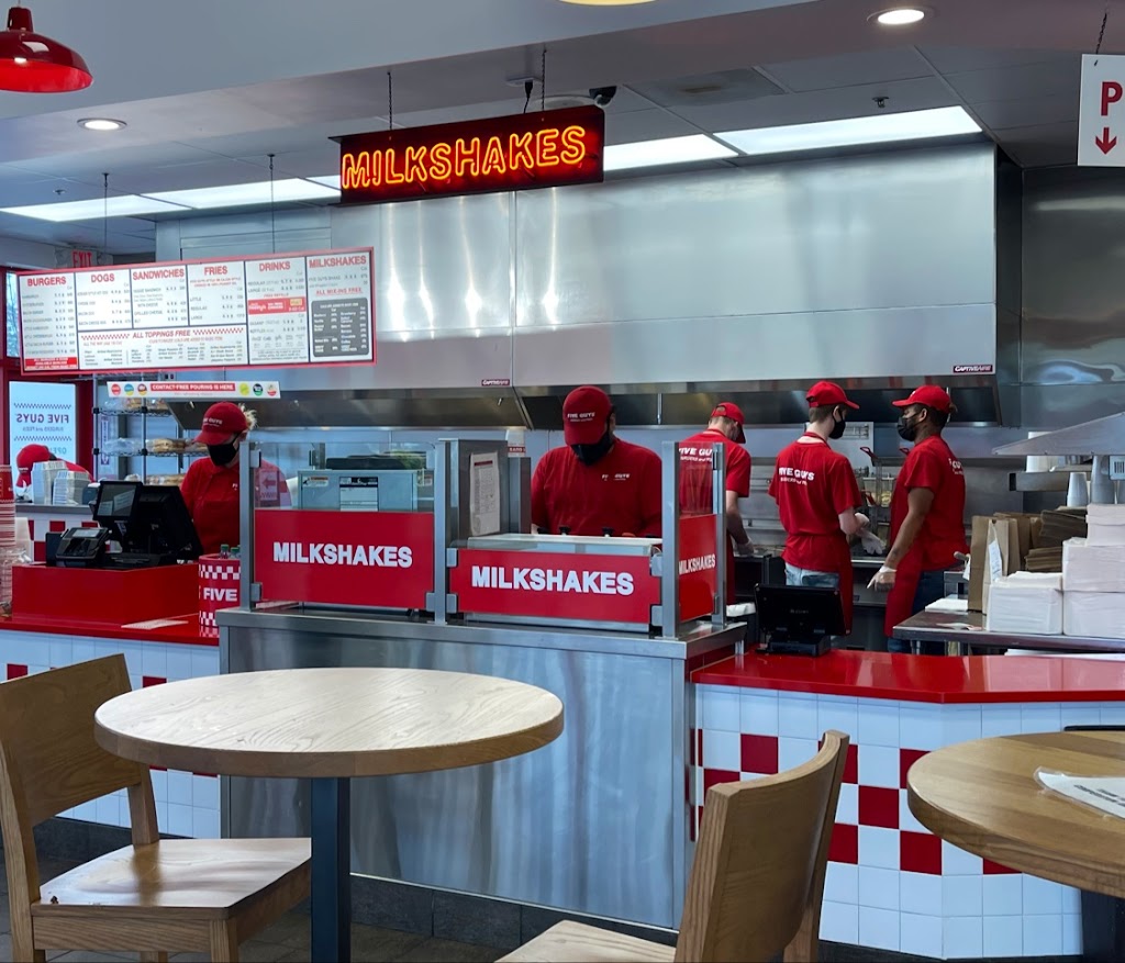 Five Guys | meal takeaway | 8963 SE 82nd Ave, Happy Valley, OR 97086, USA | 5037775160 OR +1 503-777-5160